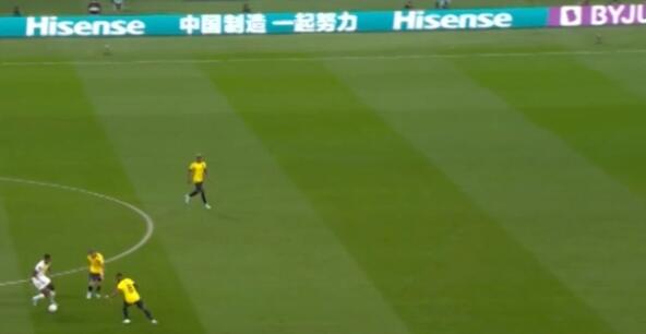 海信撤掉中國(guó)第一世界第二廣告