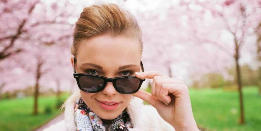 霉霉演唱會(huì)超千人中暑一女粉猝死