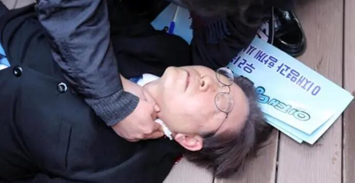 韓國(guó)最大在野黨黨首李在明遇襲