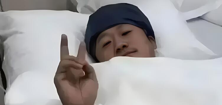 吳京出了什么事