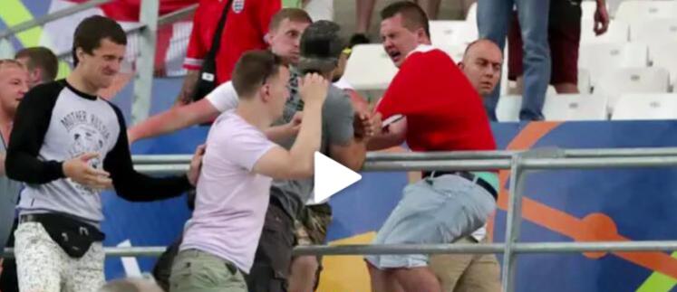 英格蘭球迷與荷蘭球迷互毆