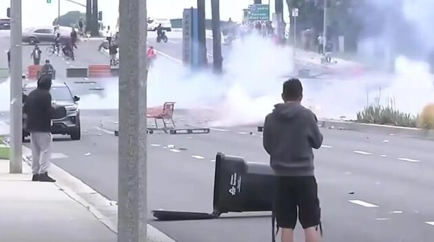 洛杉磯全市進入戰(zhàn)術警戒狀態(tài)